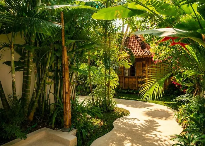 Secret Garden Bingin-small Boutique In