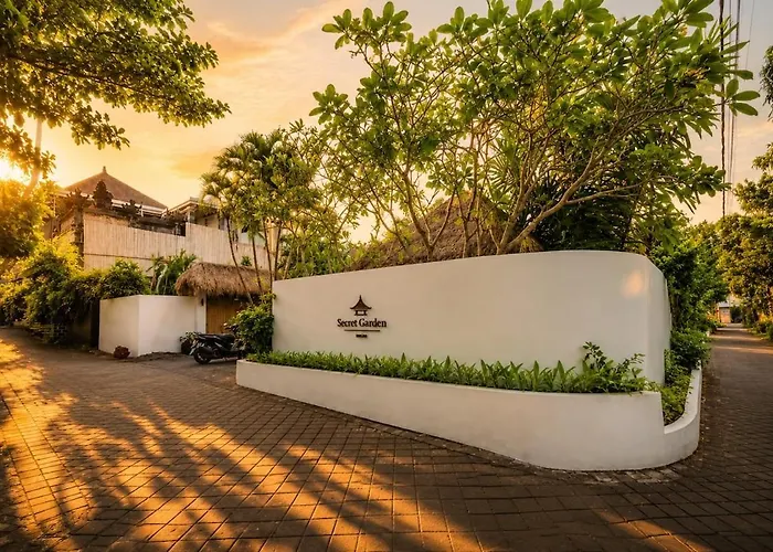 Secret Garden Bingin-small Boutique In * Uluwatu