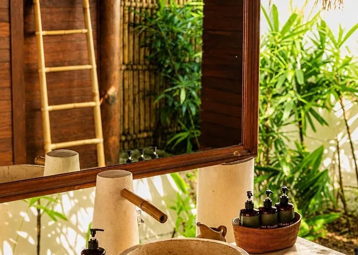 Secret Garden Bingin-small Boutique In Alloggio in famiglia