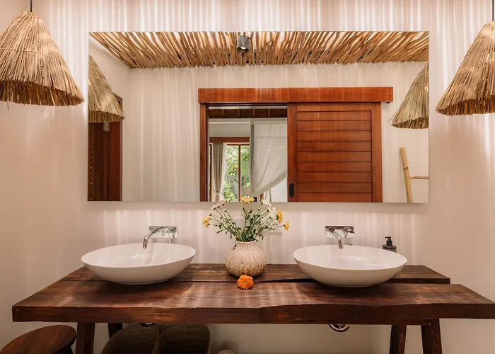 Secret Garden Bingin-small Boutique In Uluwatu